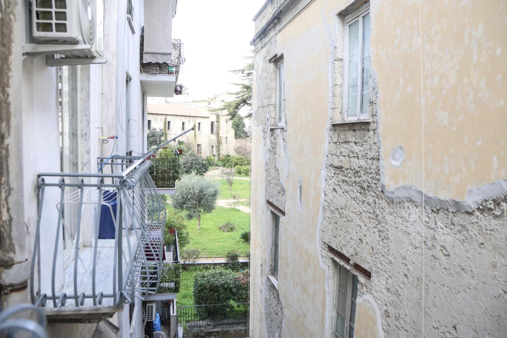 King Ladislao Apartment By Wonderful Italy Naples Exterior photo